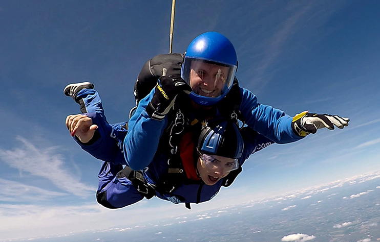 Saltus skydiving